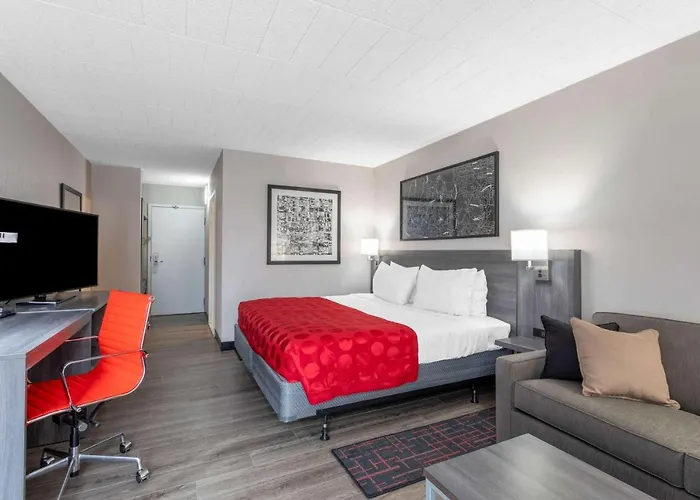 Ramada By Wyndham Tucson Airport