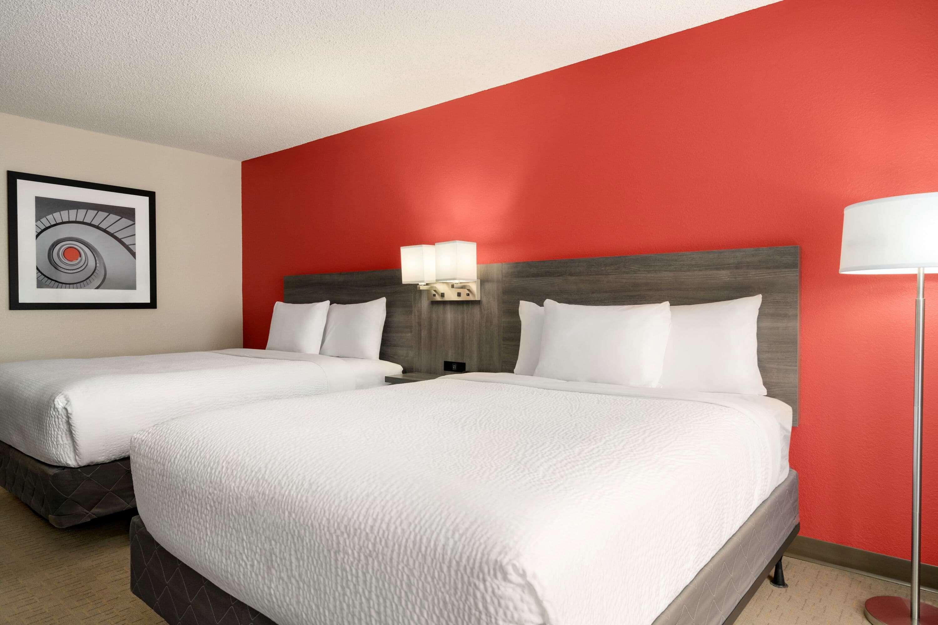 Ramada By Wyndham Tucson Airport Hotel 3*