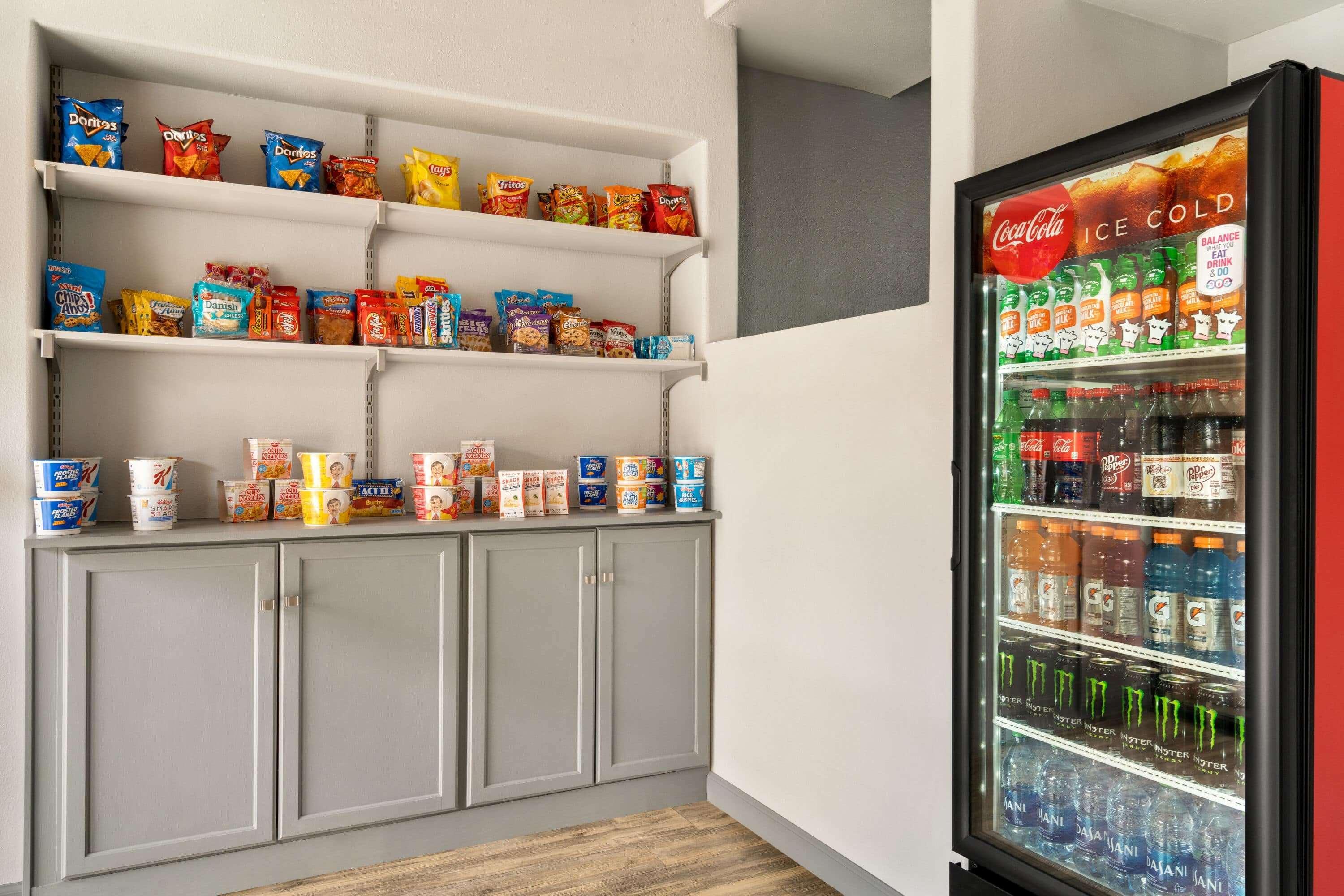 Ramada By Wyndham Tucson Airport Drexel Heights