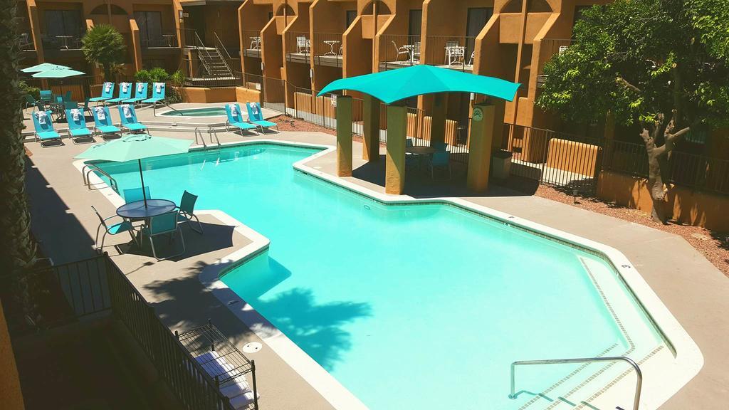 Ramada By Wyndham Tucson Airport Hotel