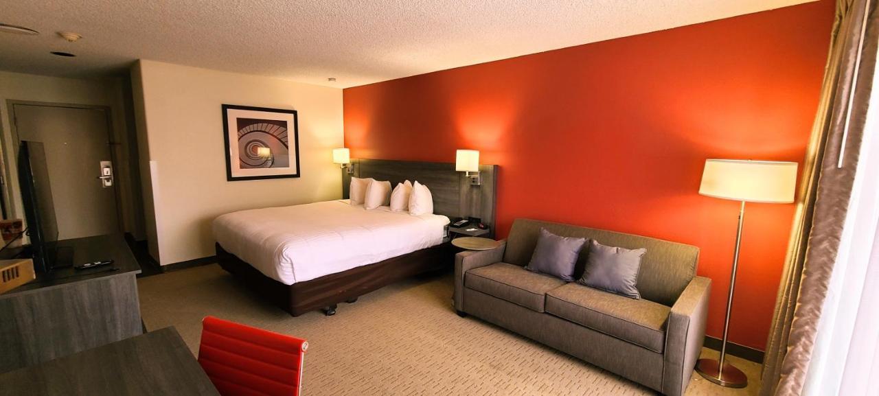 Ramada By Wyndham Tucson Airport Hotel Drexel Heights