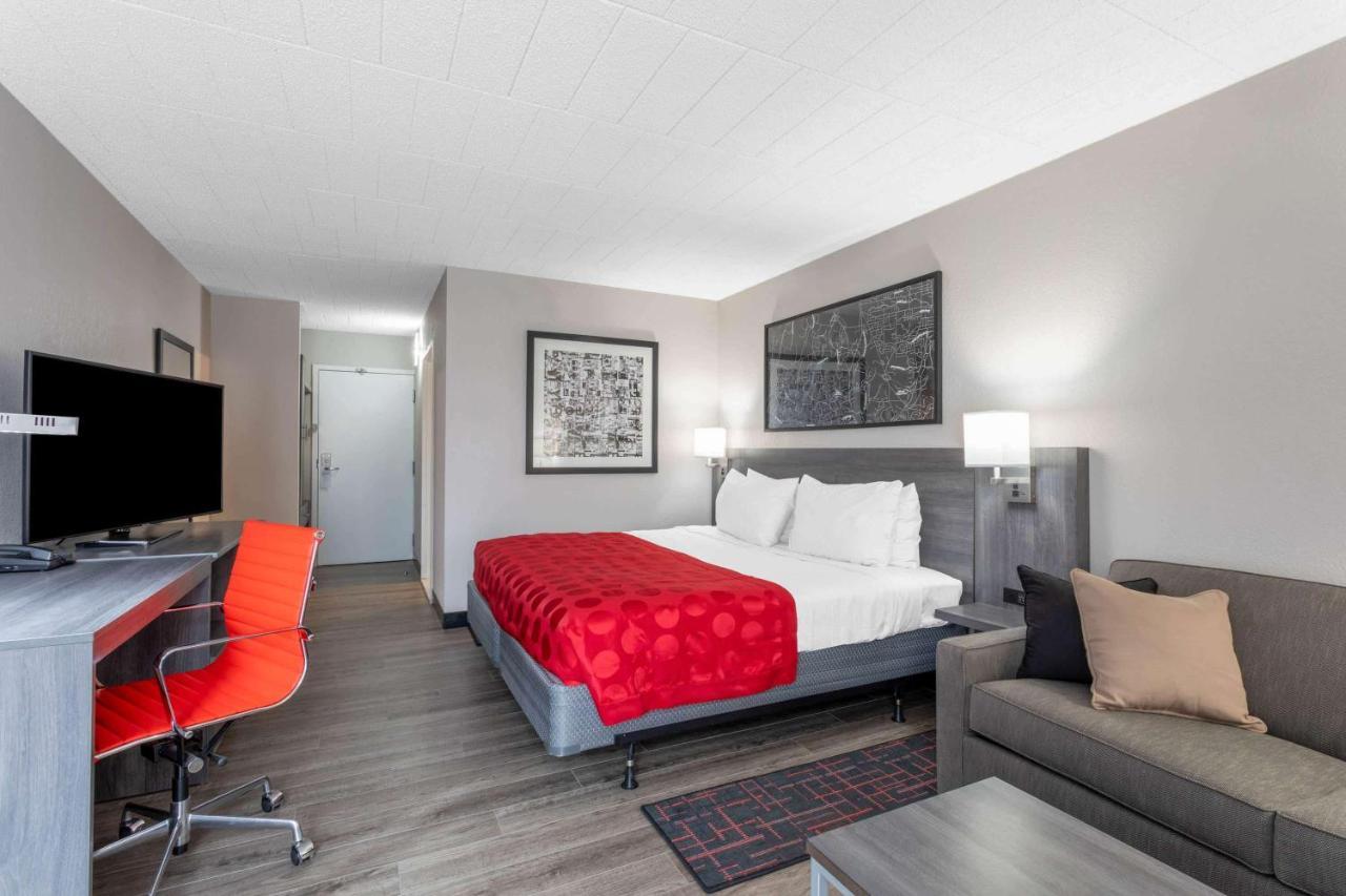 Hotel Ramada By Wyndham Tucson Airport 3*