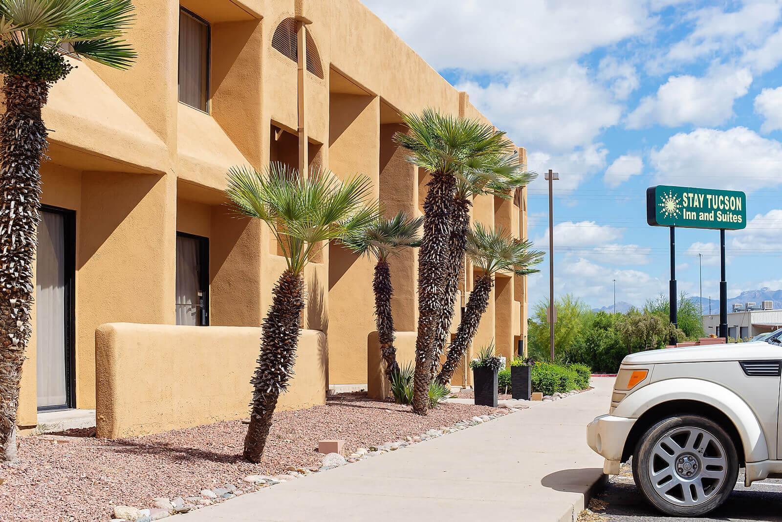 Ramada By Wyndham Tucson Airport Hotel