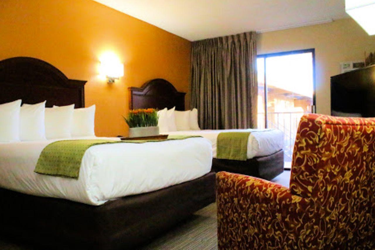 Ramada By Wyndham Tucson Airport Hotel Drexel Heights