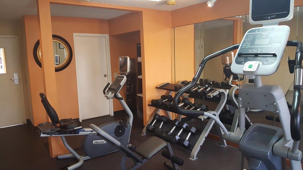 Ramada By Wyndham Tucson Airport Hotel